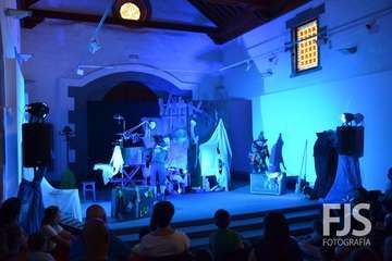 'El desván de la luna' llena San Juan de magia y duendes (Foto Francisco Javier Santana)